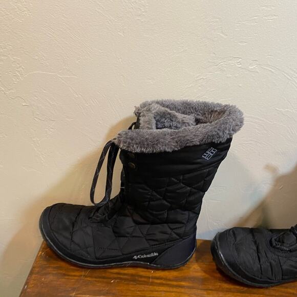 Columbia Black Waterproof Faux Fur Lined Boots 200 Grams Size 7 - Picture 3 of 9